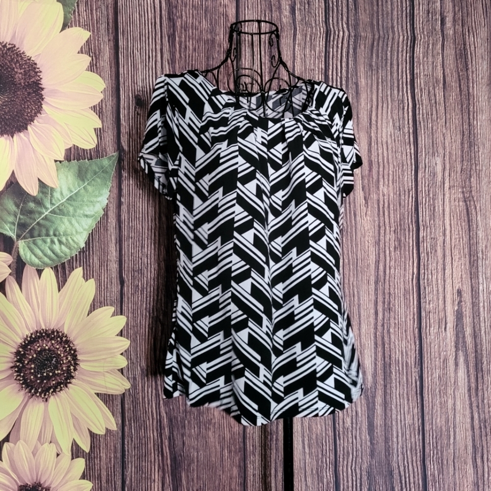 Worthington Short Sleeve Blouse